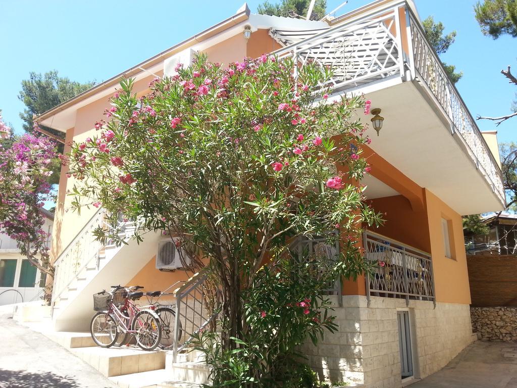 Holiday Home Milenka Rogoznica  Exterior photo